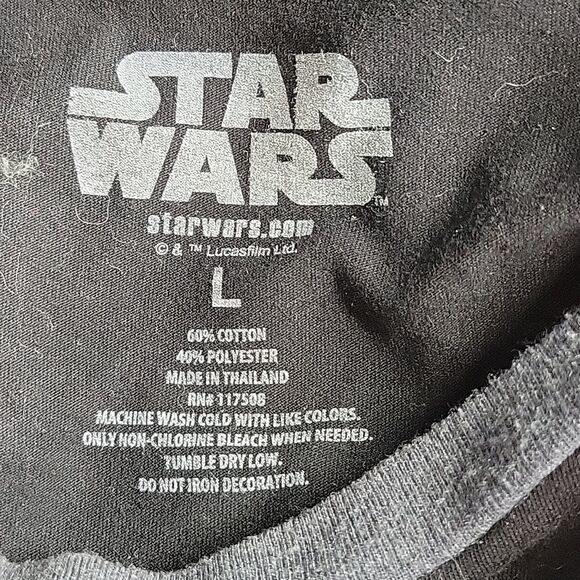 STAR WARS Graphic Shirt Large - Picture 6 of 6